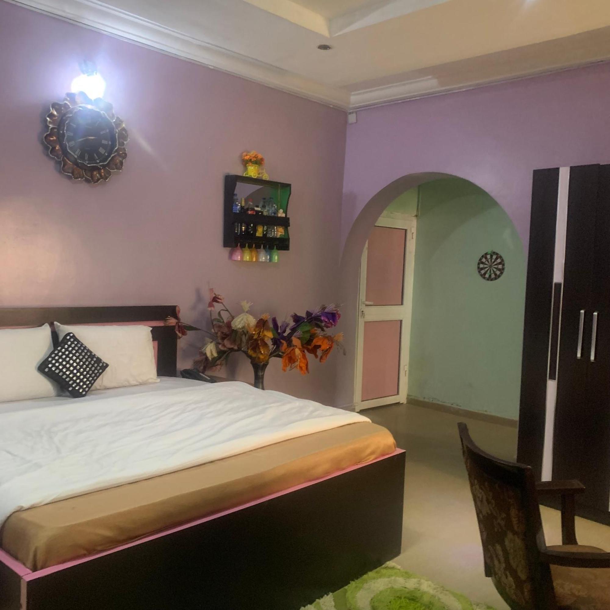 Health Plaza Abuja Aparthotel Ngoại thất bức ảnh