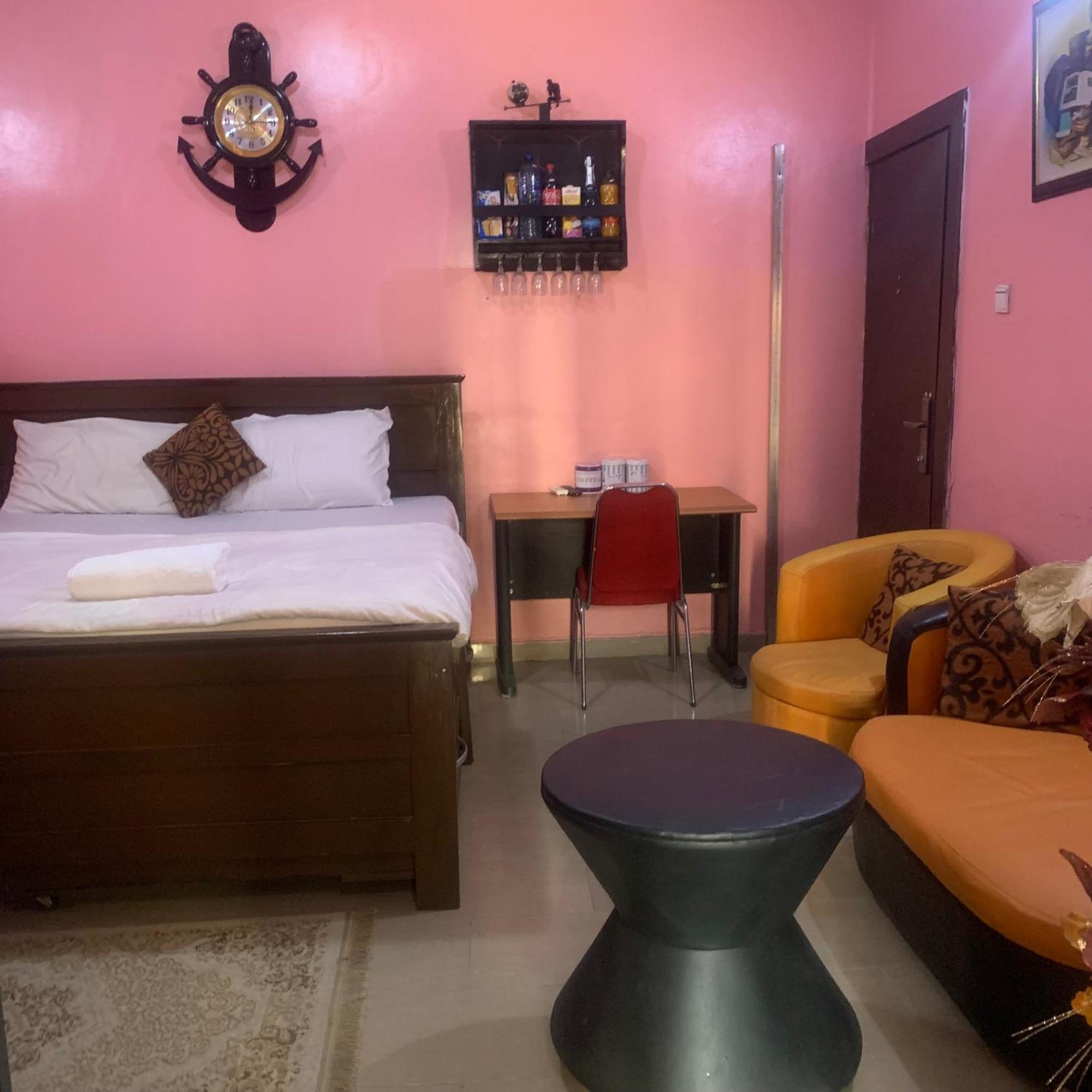 Health Plaza Abuja Aparthotel Ngoại thất bức ảnh